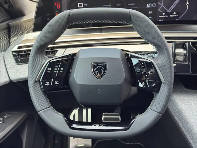 Peugeot 3008 1.2 Hybrid 145 PS GT AUTOMAT