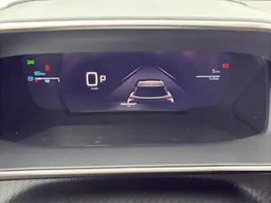 Peugeot 2008 1.2 Hybrid 145 PS GT