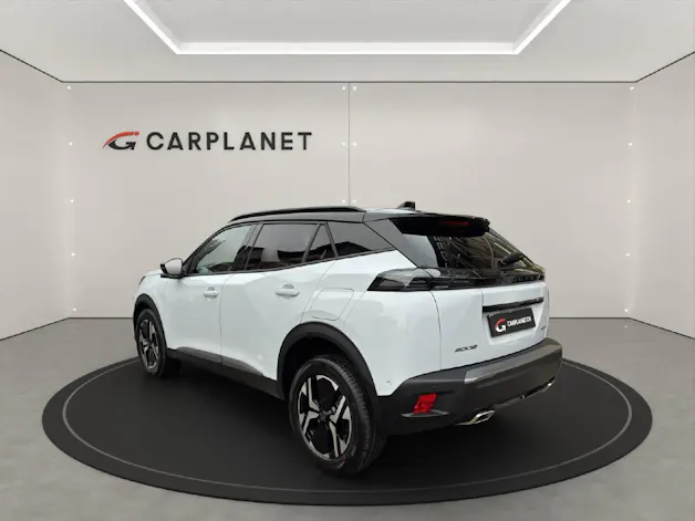 Peugeot 2008 1.2 Hybrid 145 PS GT