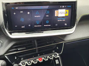 Peugeot 2008 1.2 Hybrid 145 PS GT