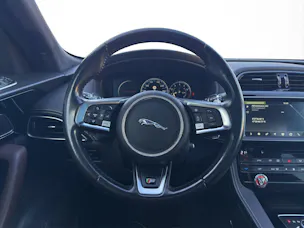 Jaguar F-Pace 3.0 V6 S/C S AWD