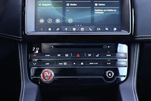 Jaguar F-Pace 3.0 V6 S/C S AWD