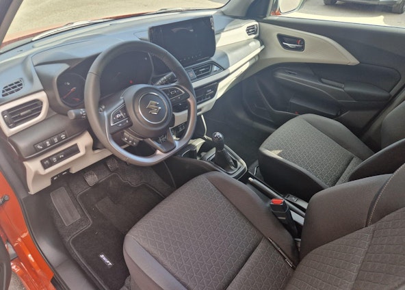 immagine del veicolo 8 immagine del veicolo 8