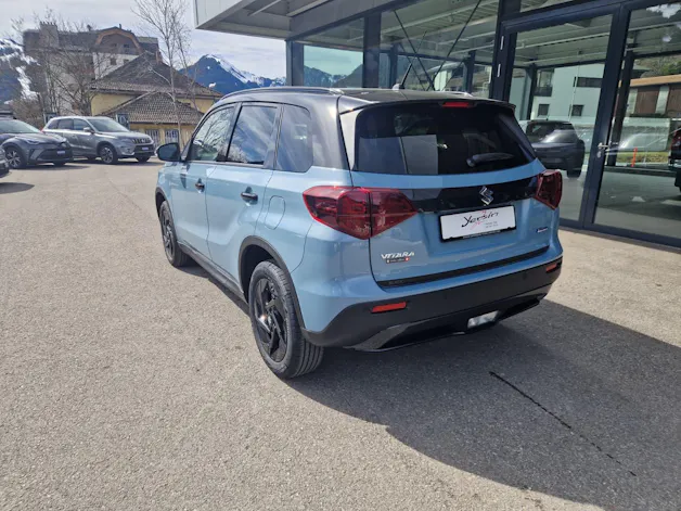 Suzuki Vitara 1.4 T Black Edition Top Hybrid 4x4