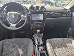 Suzuki Vitara 1.4 T Black Edition Top Hybrid 4x4