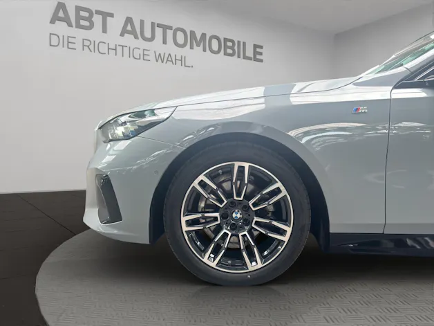 BMW 520d xDrive Touring