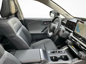 https://vehicle.imgix.net/4225170/77d20261-e24a-47b5-babd-aeb538e9548e.jpg