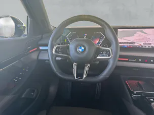 BMW 520d M Sport xDrive Touring G61 (CH) AHK 2.0T 📍