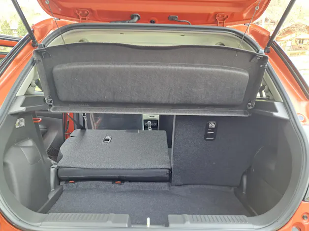 Suzuki Swift 1.2 Sakura Top Hybrid 4x4