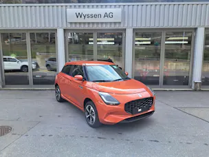 Suzuki Swift 1.2 Sakura Top Hybrid 4x4