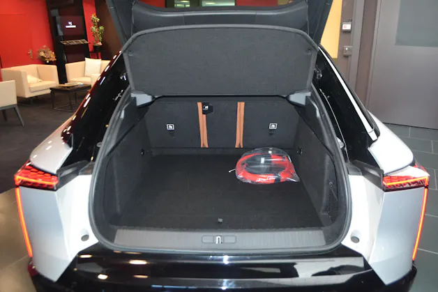 DS Automobiles No8 E-Tense Étoile 4x4