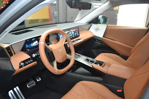 DS Automobiles No8 E-Tense Étoile 4x4
