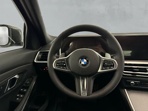 BMW 318i M Sport Touring G21 (CH) AHK 📍