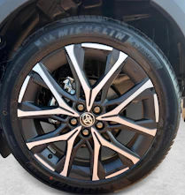Fahrzeugbild TOYOTA Aygo X 1.5 VVT-i HSD GR Sport