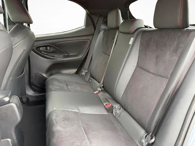Toyota Yaris 1.5 VVT-i HSD GR Sport