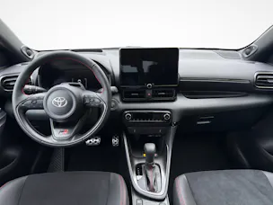 Toyota Yaris 1.5 VVT-i HSD GR Sport