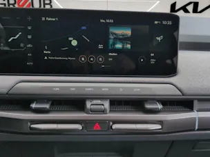 Kia EV3 81 kWh Earth+