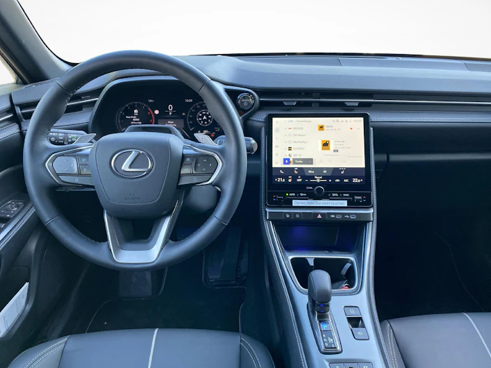 immagine del veicolo LEXUS LBX