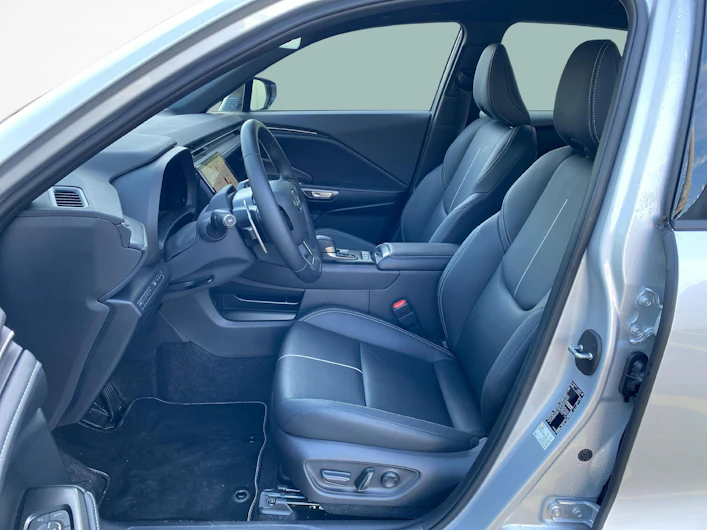 immagine del veicolo LEXUS LBX