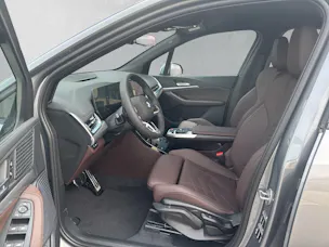 BMW 220i M Sport Active Tourer U06 (CH) AHK 1.3T 📍