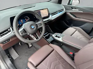 BMW 220i M Sport Active Tourer U06 (CH) AHK 1.3T 📍
