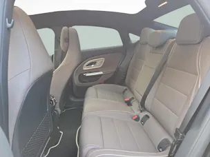 Mercedes-Benz CLA 350 4MATIC AMG Line