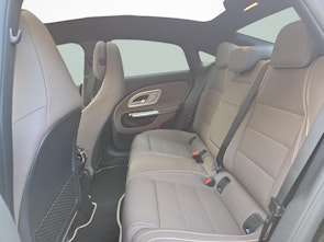 Fahrzeugbild MERCEDES-BENZ CLA 350 4MATIC AMG Line