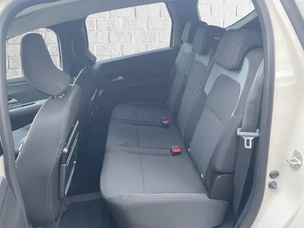 Dacia Jogger 1.8 Hybrid Extreme 7 Plätze
