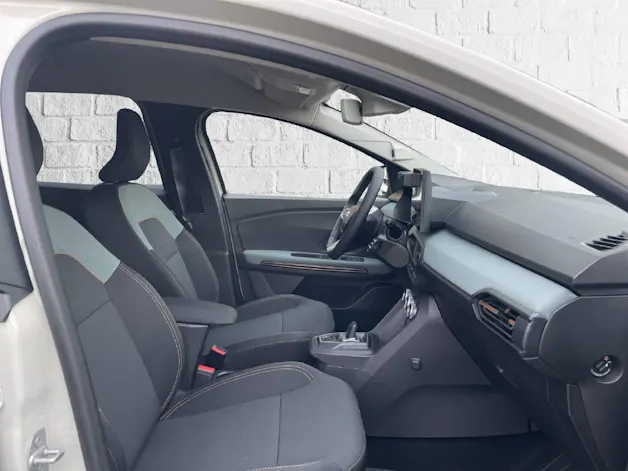 Dacia Jogger 1.8 Hybrid Extreme 7 Plätze