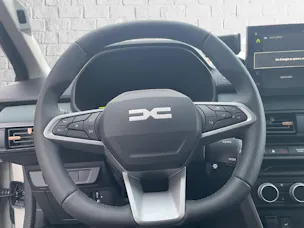 Dacia Jogger 1.8 Hybrid Extreme 7 Plätze