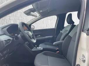 Dacia Jogger 1.8 Hybrid Extreme 7 Plätze