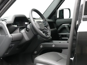 Fahrzeugbild LAND ROVER Defender 110 3.0 D I6 350 X-Dynamic HSE