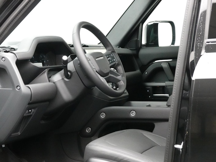 Fahrzeugbild LAND ROVER DEFENDER