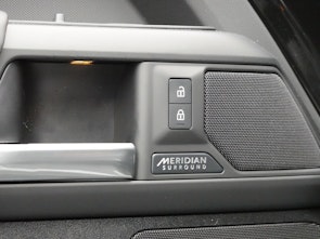 Fahrzeugbild LAND ROVER Defender 110 3.0 D I6 350 X-Dynamic HSE