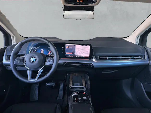 BMW 220i Active Tourer  U06 (CH) AHK 1.3T 📍