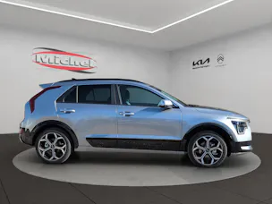 Kia Niro 1.6 GDi Hybrid Style / elektr. Glasschiebedach / Pack Style mit Sitzheizung und Sitzbelüftung / Power-Leasing 0.99%