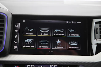 https://vehicle.imgix.net/4225606/1be8b9a0-3f30-4cbe-9962-9f61e8f5c306.jpg