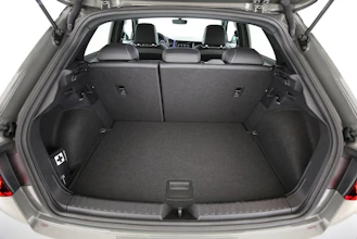 https://vehicle.imgix.net/4225606/4847d5d5-5d71-4807-8538-d3a183709d28.jpg