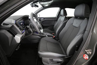 https://vehicle.imgix.net/4225606/52fcd2fc-bdfa-4694-8c9a-014563ba3046.jpg