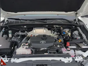 Toyota Hilux Double Cab.-Pick-up 2.4 D-4D 150 Style