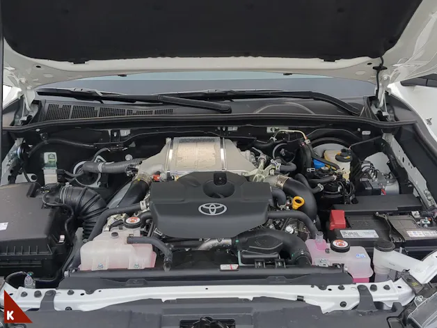 Toyota Hilux Double Cab.-Pick-up 2.4 D-4D 150 Style