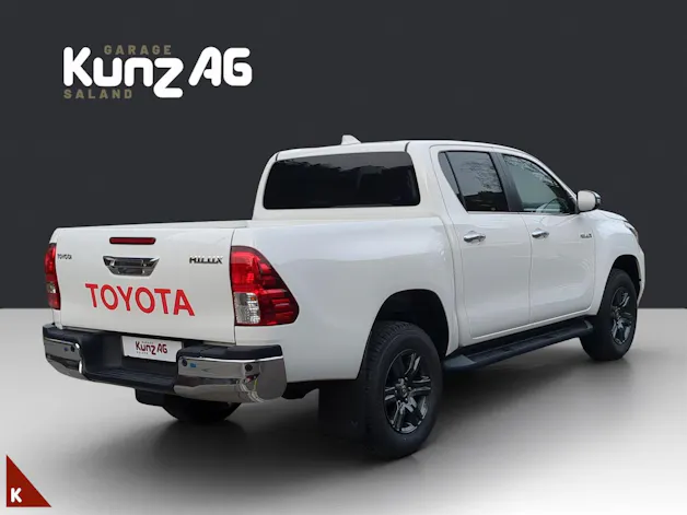 Toyota Hilux Double Cab.-Pick-up 2.4 D-4D 150 Style