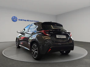 Fahrzeugbild TOYOTA Yaris 1.5 VVT-i HSD Trend