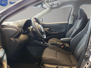 Fahrzeugbild TOYOTA Yaris 1.5 VVT-i HSD Trend