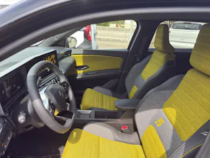Renault R5 E-Tech Comfort Range iconic five