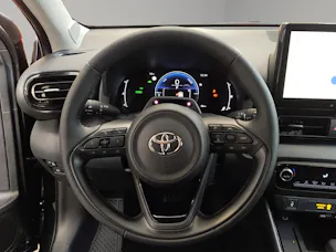 Toyota Yaris 1.5 VVT-i HSD Trend
