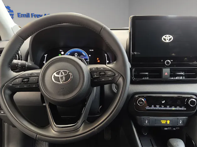 Toyota Yaris 1.5 VVT-i HSD Trend