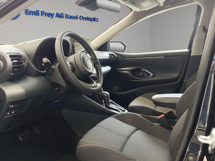 Fahrzeugbild TOYOTA YARIS