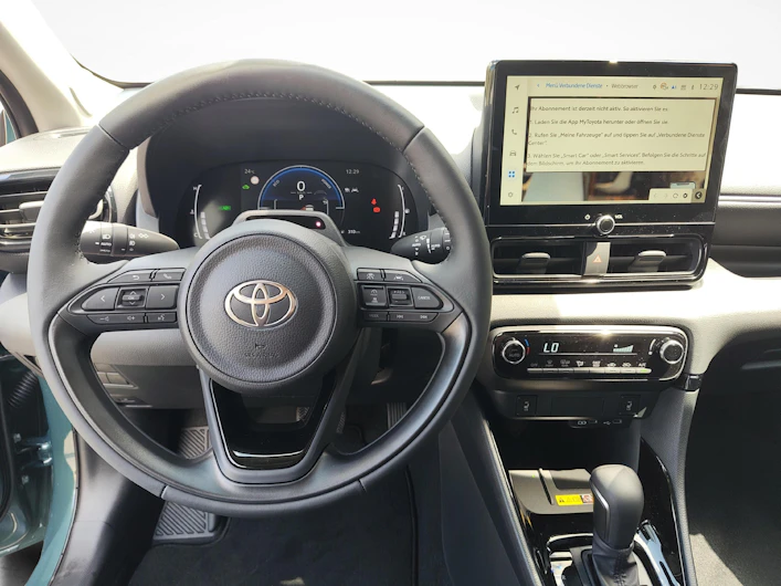 Fahrzeugbild TOYOTA YARIS