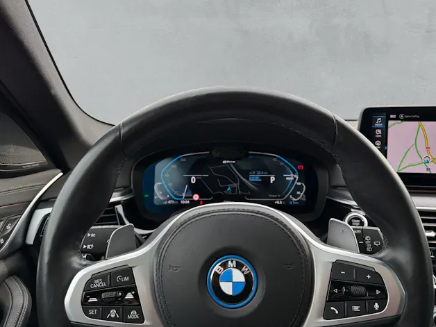 BMW 530e M Sport xDrive Touring G31 (CH) AHK  📍
